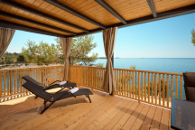 Camp Adriatic *** 4+2B Mobilhomes at Sea